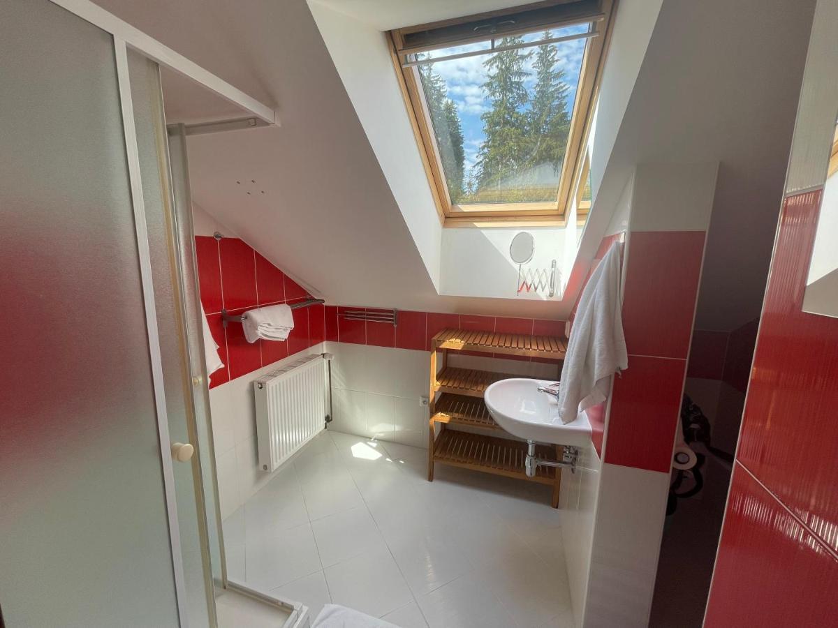 Hotel Lomnice Spindleruv Mlyn Exterior photo